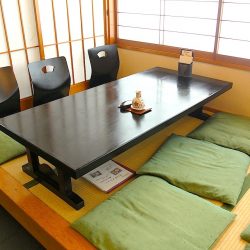 小上がりの座敷席