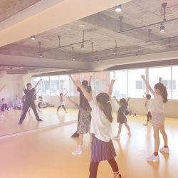 キッズチアダンスクラブ「W☆Orange」体験会