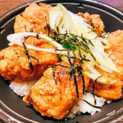 塩唐揚げ丼