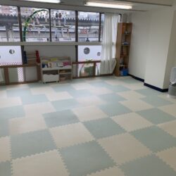 いくじ応援団　フロア