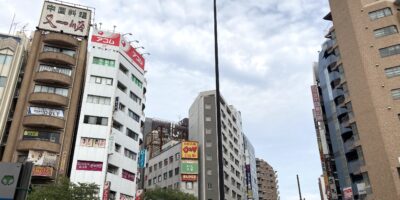 工事中の日暮里駅前交番跡地が更地になりました 工事中の日暮里駅前交番跡地が更地になりました