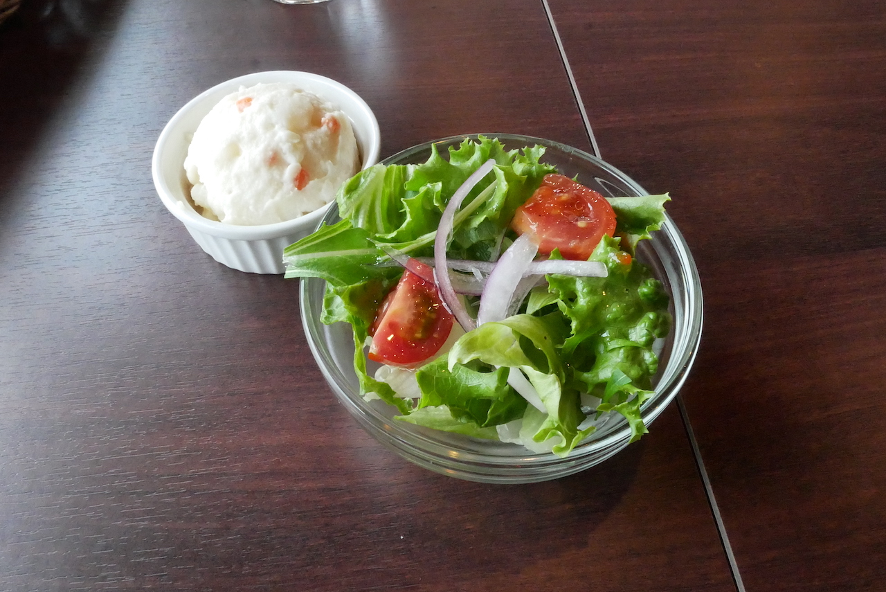 ランチサラダ