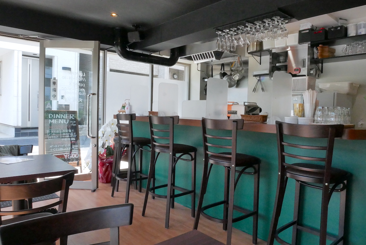 バールマンカフェ店内