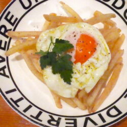 スペイン式目玉焼きwithポテト