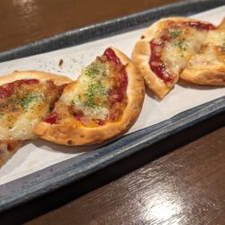 餃子の皮でミニピザ