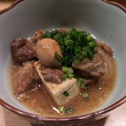 牛すじ煮込み