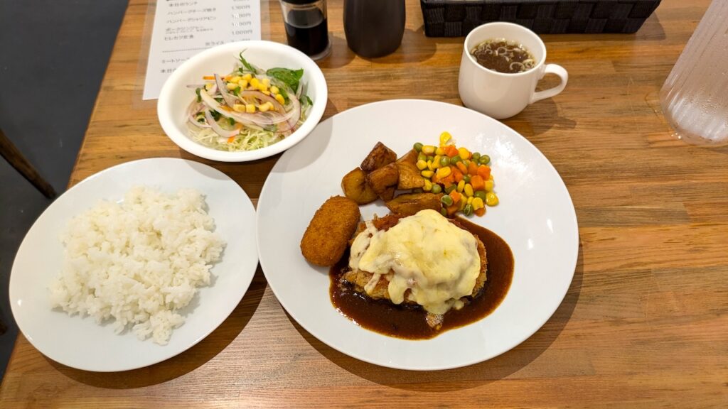 ひき肉のカツレツ チーズ焼き