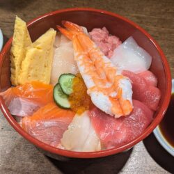 海鮮丼