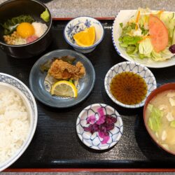 納豆ネギトロ丼定食