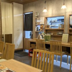 蕎麦 はせ川店内