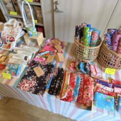 華山台湾百貨 店内