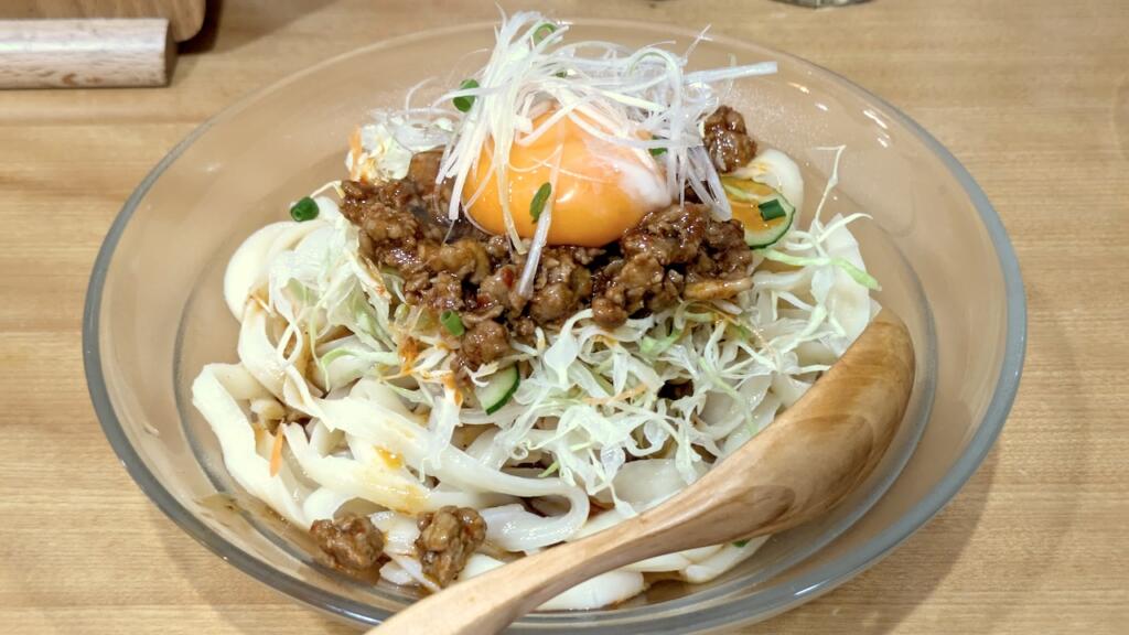 冷やしごま風坦々混ぜ刀削麺