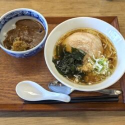 朝ラーメン、ミニカレー