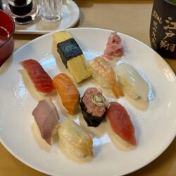 ランチ価格でリッチな気分！サンパール荒川前、寿司処 江戸翔のにぎり寿司