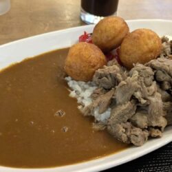 牛すじカレー+たこ焼き