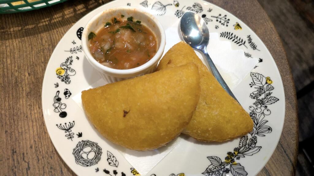 ビーフエンパナーダ