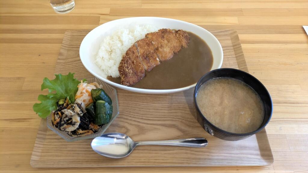 カツカレー