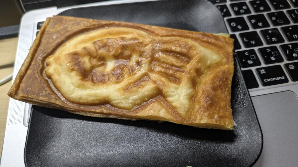 クロワッサンたい焼きアイス