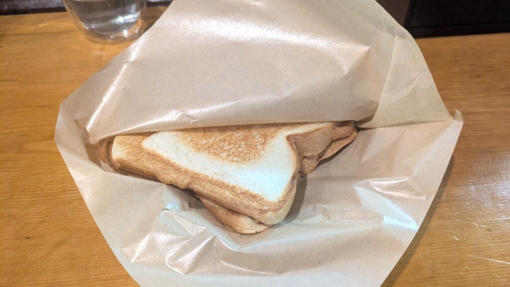 ハムチーズタルタルホットサンド