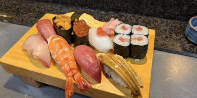 町屋 都電通り沿いで大正時代から3代続く老舗寿司屋、錦鮨 特上にぎり