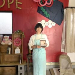 店主の礼子さん
