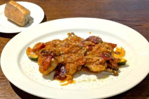 マークスタワー裏手の本格レストラン、ラディーチェ町屋で気軽に味わえるランチ