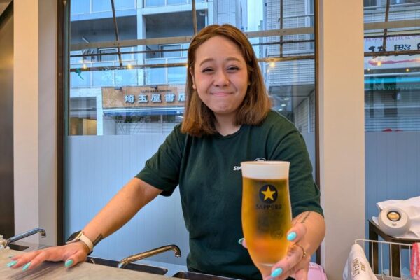 【開店】6/15 町屋駅前にSADDLE UP STREET FOOD ✕ よしだや オープン バーテンダーあやさん