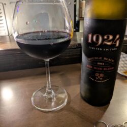 【開店】8/8 東尾久に町工場を改装したWINE LAB MIYABIがオープン