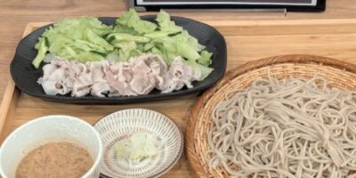 【荒川涼麵2026】くるみ胡麻だれでいただく神威豚の冷しゃぶとせいろのセット そば町屋はせ川