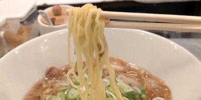 うどんの店でそば？町屋よしだやの新メニュー、黄いそば