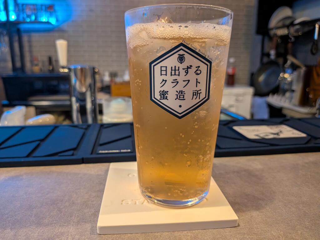 蜜造所のジン&トニック