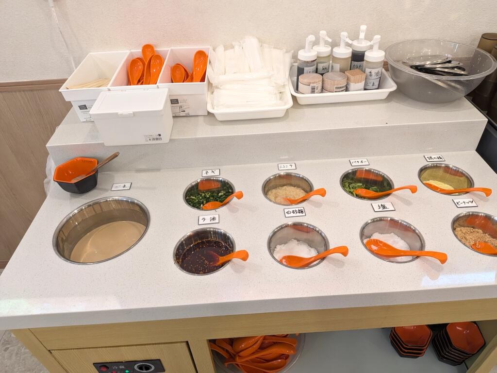 調味料とトッピング